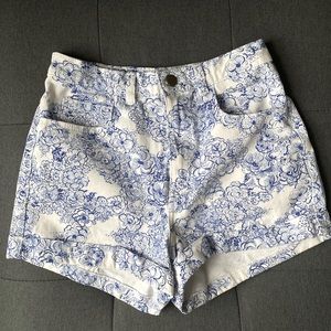 American Apparel High-Waisted Shorts, 26